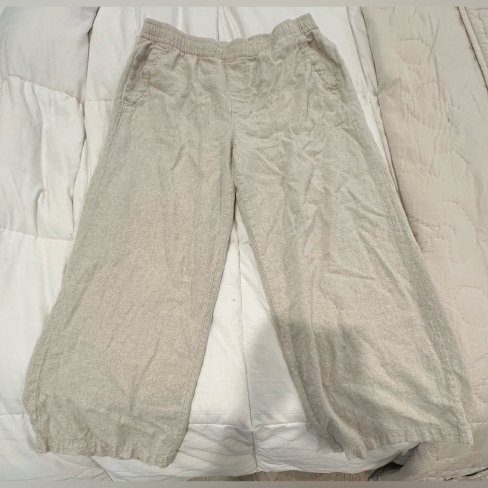 Old Navy khaki linen pants - size M